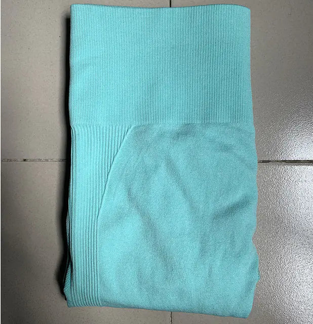 Women's Fashionable Yoga Pants for Fitness