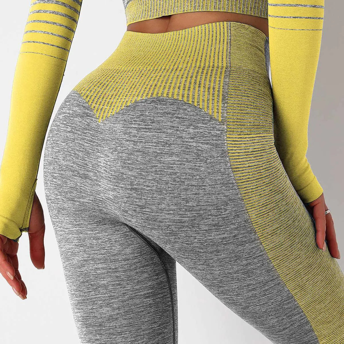 Seamless Striped Knitted Yoga Fitness Leggings