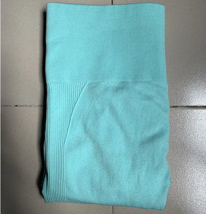 Women's Fashionable Yoga Pants for Fitness