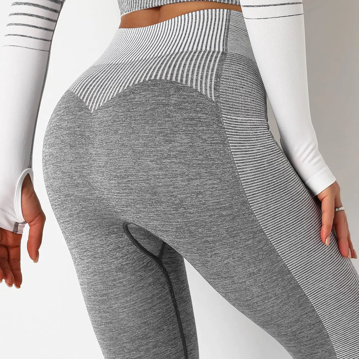 Seamless Striped Knitted Yoga Fitness Leggings